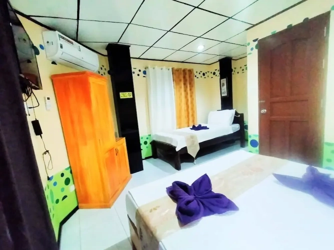 Classic Triple room
