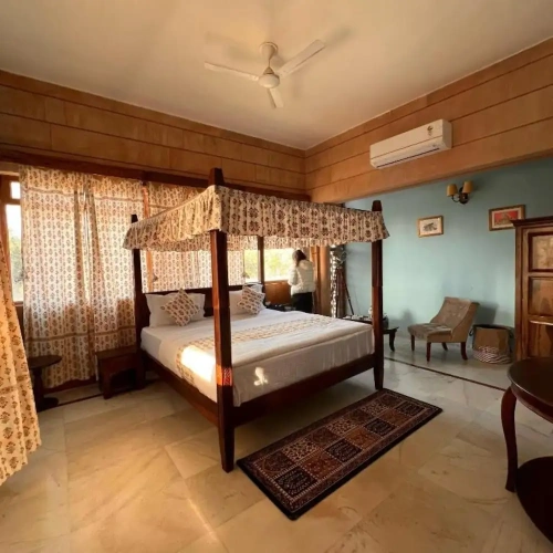 Superior Double room with city view