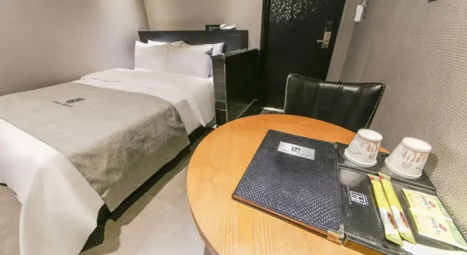 Yangju Hotel Black