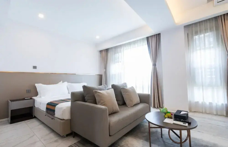 One Park Hotel & Residence