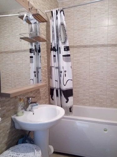 1 Bedroom Apartment with city view