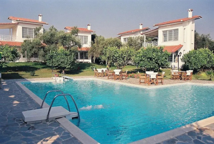 Nicolas Village Club