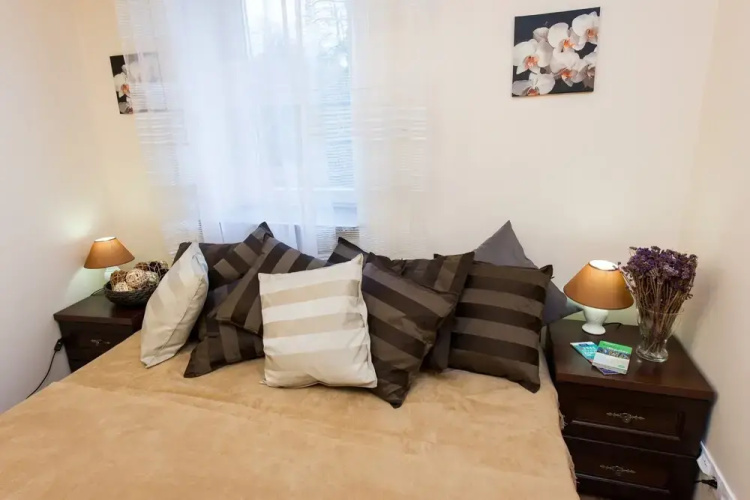 Vanilla Apartment 2