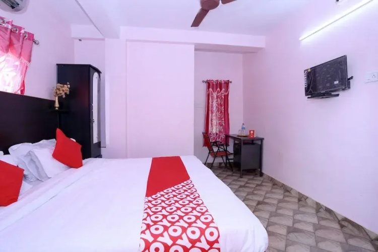 Oyo 26688 Jacobs Residency