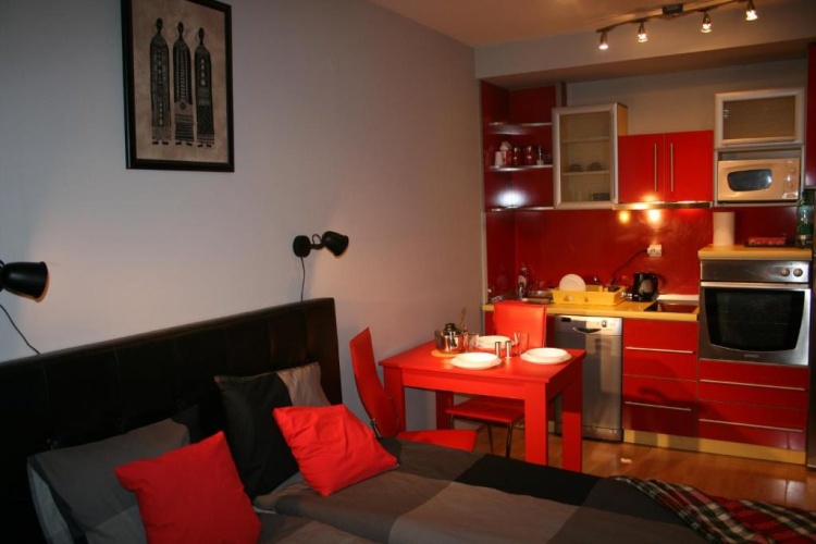 1 Bedroom Apartment