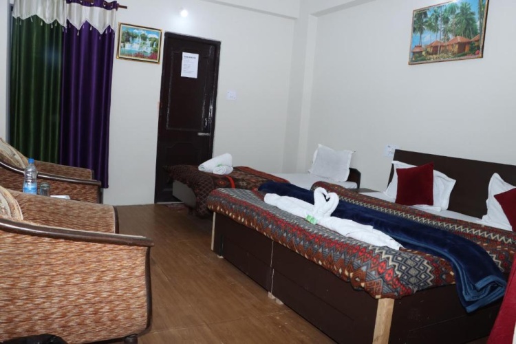 Economy Triple room