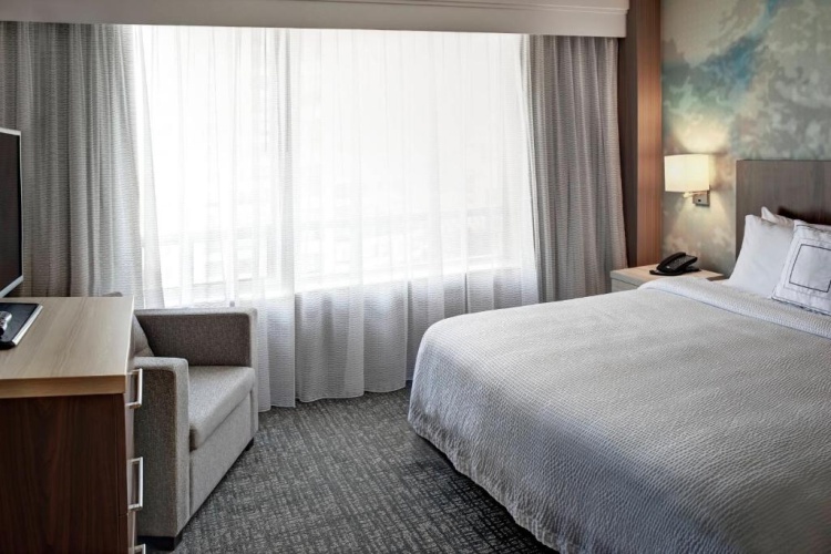 1 Bedroom Double Corner Suite