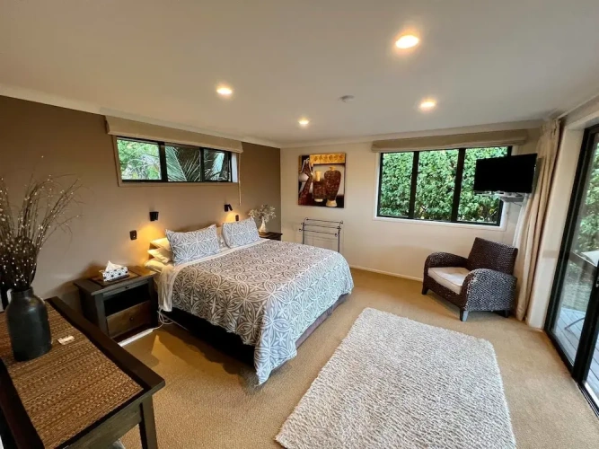 Deluxe Double room with garden view