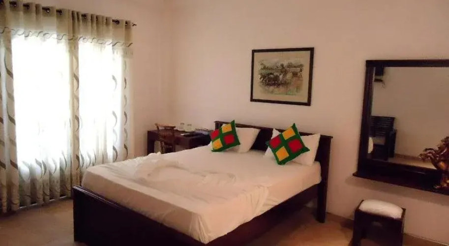 Farmer Resort