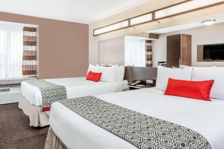 Standard Double room with view