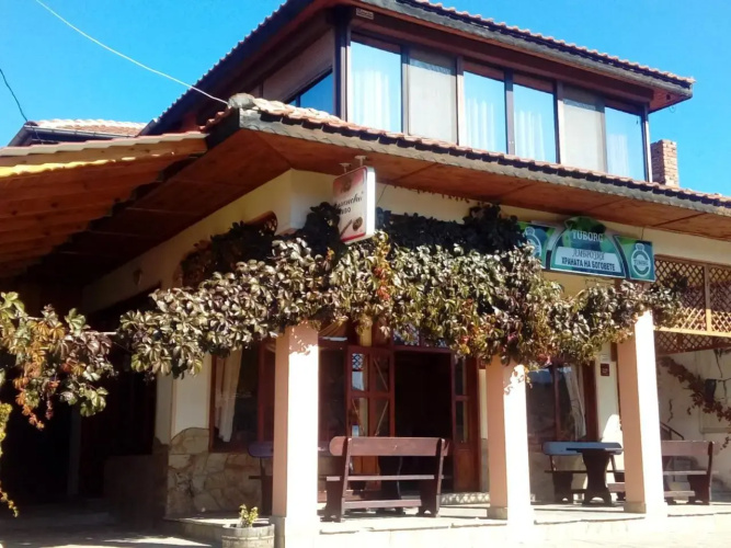 Hotel Ambrozia