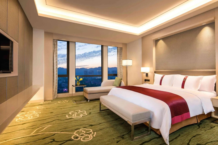 Holiday Inn Chongqing University Town by IHG
