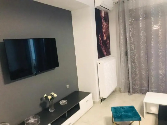 Villa Leonids 2