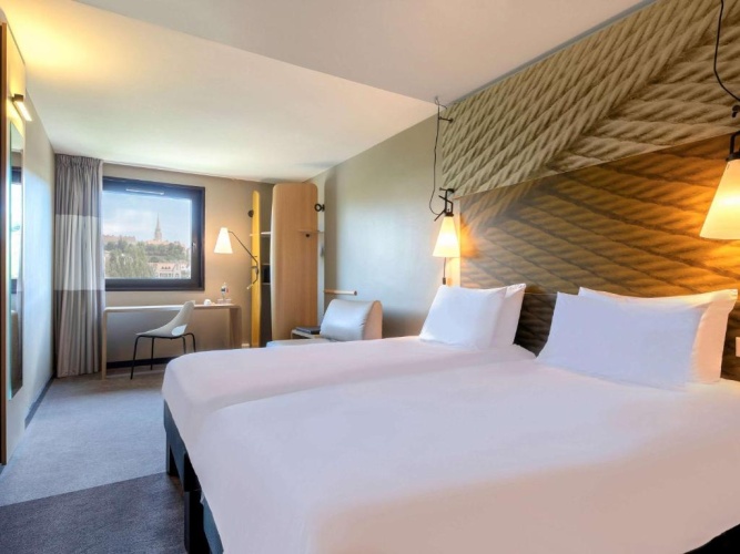Sweet Twin room