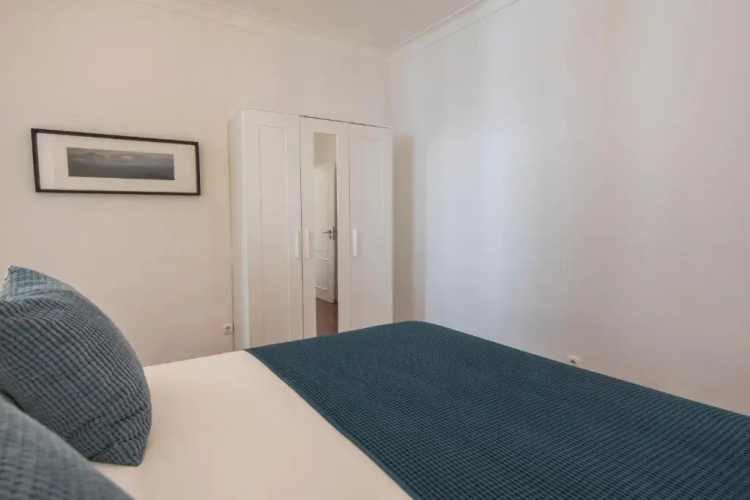 LovelyStay - Bica Patio Duplex
