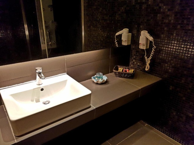 Suite with balcony and with view