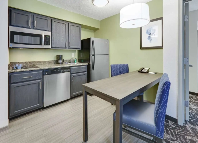 1 Bedroom Suite