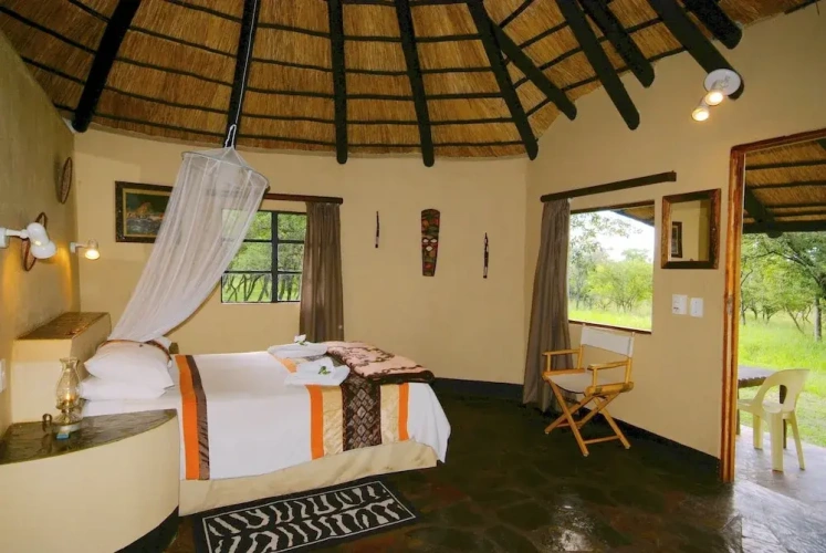 Standard Twin room with balcony