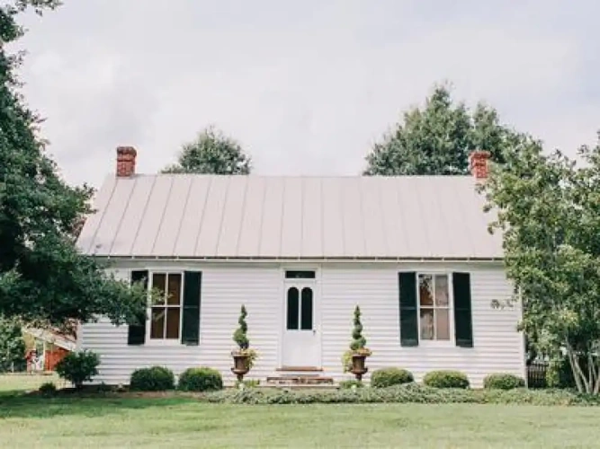 Standard Cottage