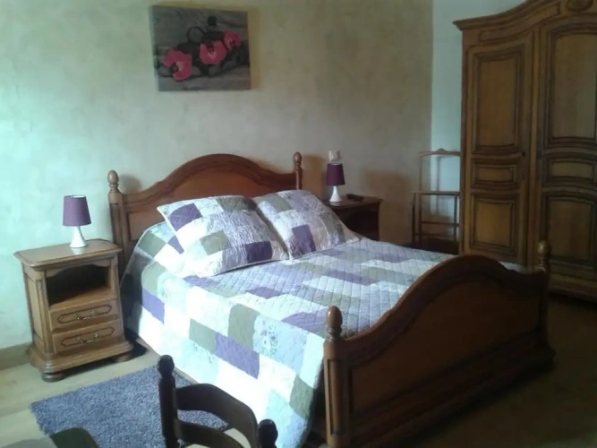 Standard Triple room