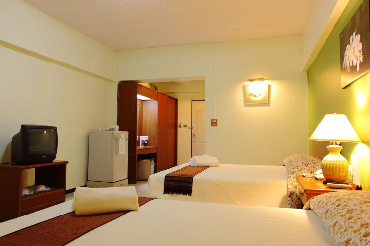 Regent Ramkhamhaeng and Apartment