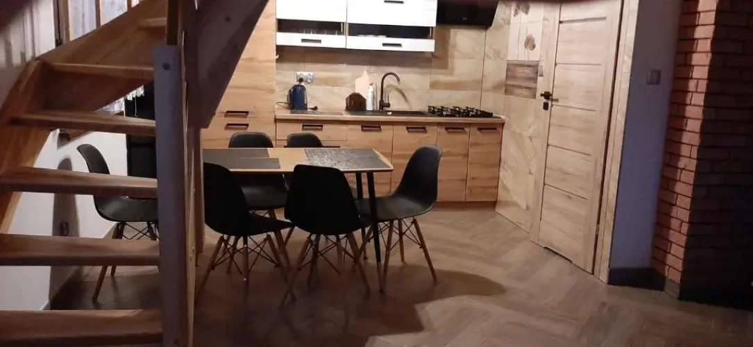 2 Bedrooms Chalet