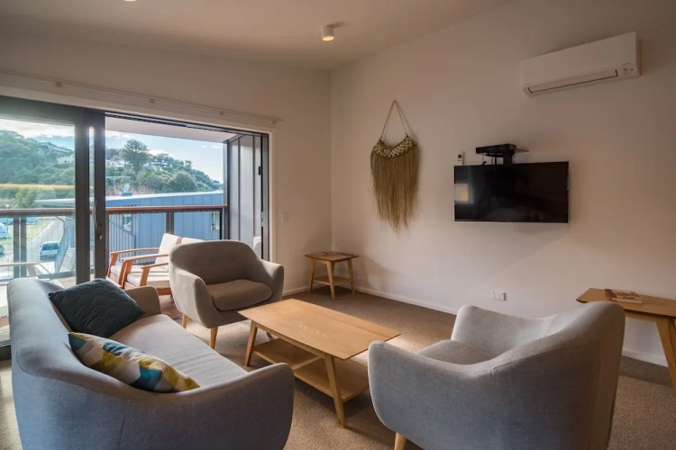 1 Bedroom Apartment with balcony