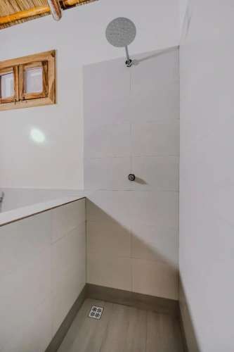 1 Bedroom Bungalow with balcony