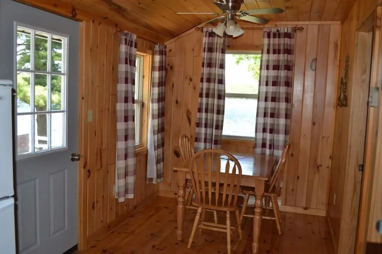 2 Bedrooms Classic Cottage