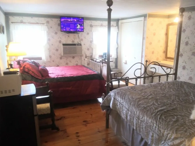 Standard Family room
