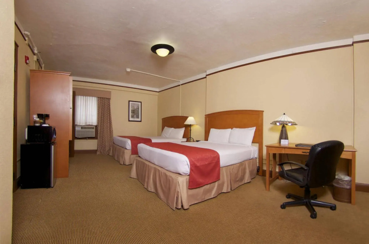 The Historic Plains Hotel