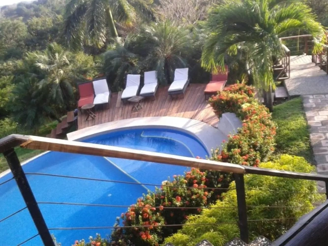 2 Bedrooms Villa