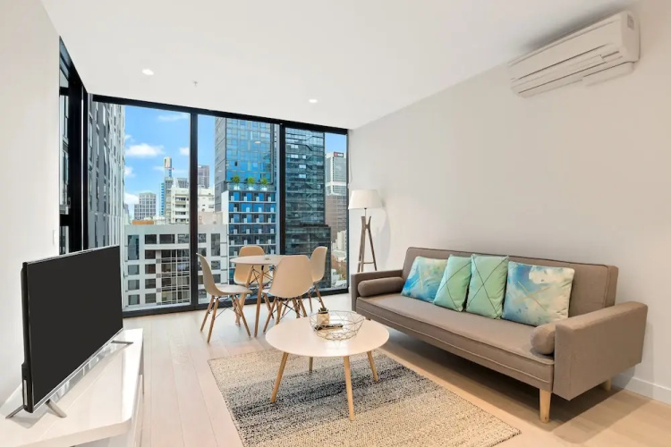 IfStays EQ Tower Apartment