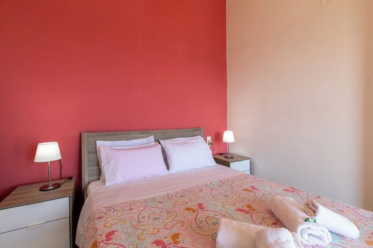 2 Bedrooms Apartment with balcony and with sea view