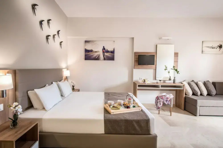 Marianthi Apartments by Estia