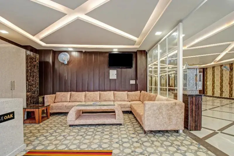 Townhouse OAK VS Shivanya