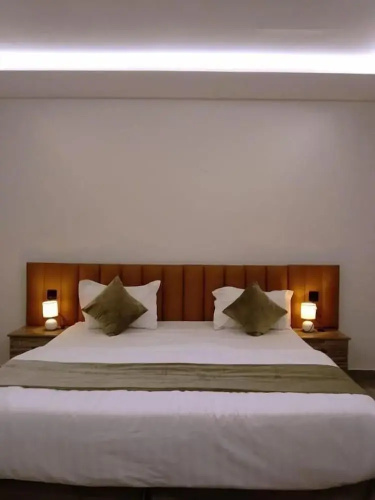 Calm Serviced Apartments 1