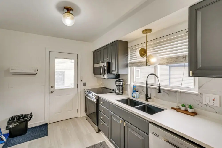 Trendy Birmingham House w/ Laundry Amenities!