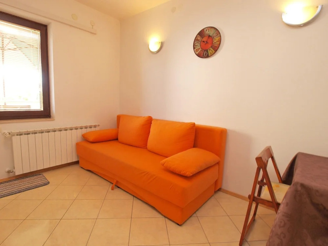 Apartment 21