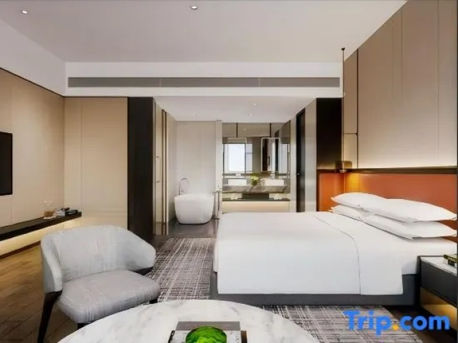 2 Bedrooms Family Suite