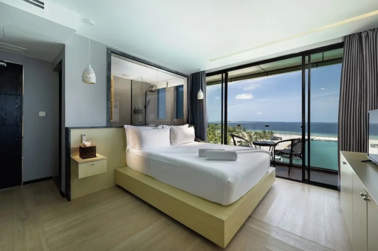 Premium Double Suite with balcony and with ocean view
