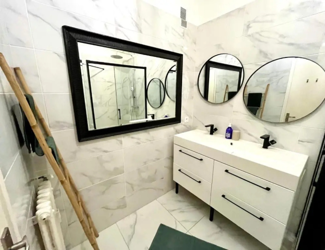 2 Bedrooms - Sea View Apartment