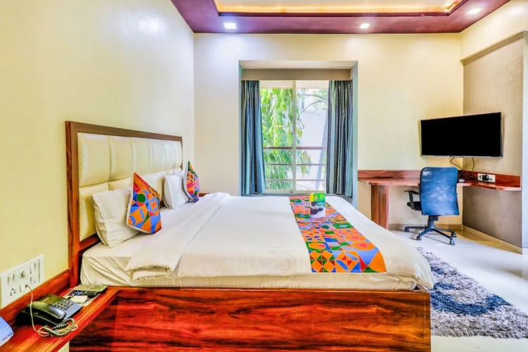 FabHotel Vosiv