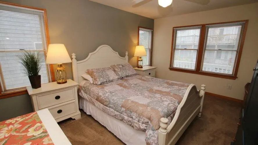 Summer Times - 8 Br Home