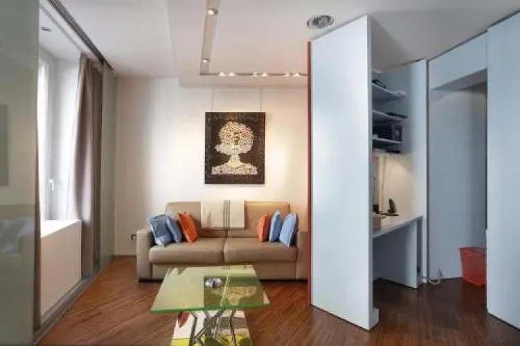 Matignon Terrace Apartment
