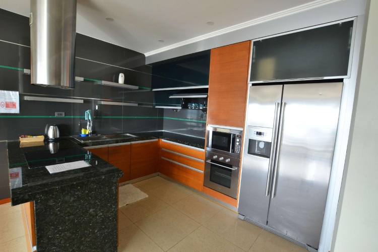 2 Bedrooms Suite with sea view