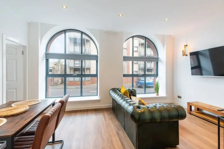 Bissets Bond - Converted Warehouse