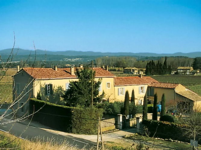 Holiday Home L'Olivier - MBE102