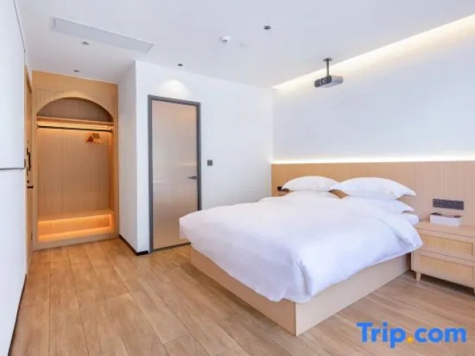 Standard Double room with mountain view