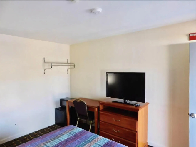 Shangri La Motel